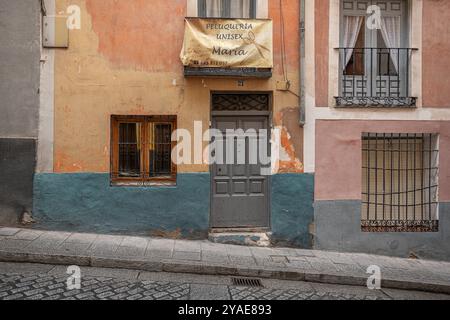 Calle Alfonso VIII a Cuenca, Castiglia–la Mancha, Spagna, Europa Foto Stock