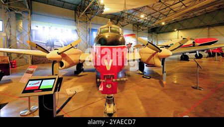 National Museum of Flight Scotland un trasporto passeggeri bimotore de Havilland dove 6 G-ANOV Foto Stock