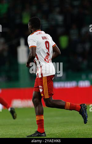 Issiaka Kamate durante la partita della Liga Portogallo tra squadre dello Sporting CP e AVS Futebol SAD all'Estadio Jose Alvalade (Maciej Rogowski) Foto Stock