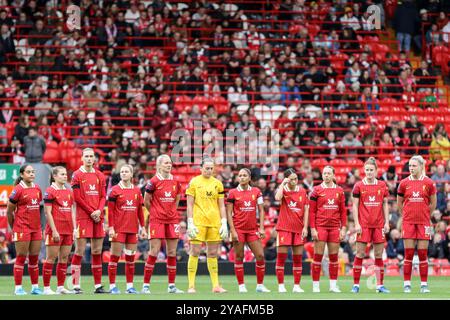 Liverpool, Regno Unito. 13 ottobre 2024. Anfield, Liverpool, Inghilterra, 13 ottobre 2024: Giocatori del Liverpool prima della partita di Barclays Womens Super League tra Liverpool e Manchester City ad Anfield a Liverpool, Inghilterra. (Sean Chandler/SPP) credito: Foto SPP Sport Press. /Alamy Live News Foto Stock