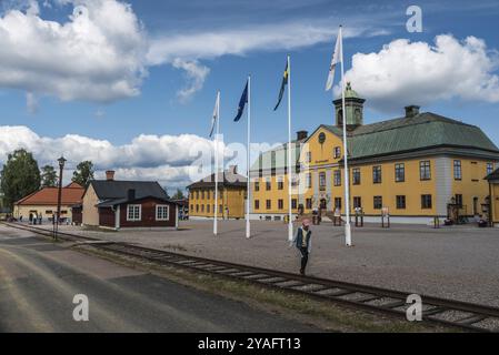 Falun, Dalarna, Svezia, 08 05 2019 Vista sull'edificio principale e sui binari ferroviari della miniera di rame, Europa Foto Stock