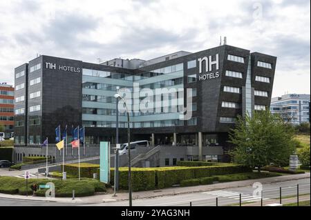 Diegem, regione Brabante fiamminga, Belgio, 09 18 2022, facciata degli hotel NH Brussels Airport, Europa Foto Stock