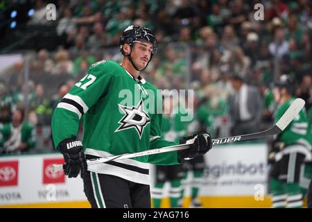 Dallas, Stati Uniti. 12 ottobre 2024. Mason Marchment n. 27 si vede durante il match NHL tra i Dallas Stars e i New York Islanders all'American Airlines Center. I Dallas Stars sconfiggono i Minnesota Wild per 3-0. Il 12 ottobre 2024 a Dallas, Texas, Stati Uniti. (Foto di Javier Vicencio/Eyepix Group) credito: Eyepix Group/Alamy Live News Foto Stock