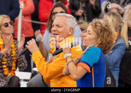 Mainz Schlagerduo Cliff und Rexonah beim Auftritt am 15.09.2024 in Mainz beim ZDF-Fernsehgarten *** Mainz Schlager duo Cliff e Rexonah in esecuzione il 15 09 2024 a Magonza presso ZDF Fernsehgarten Copyright: XEibner-Pressefoto/GerhardxWingenx EP GWR Foto Stock