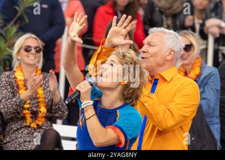 Mainz Schlagerduo Cliff und Rexonah beim Auftritt am 15.09.2024 in Mainz beim ZDF-Fernsehgarten *** Mainz Schlager duo Cliff e Rexonah in esecuzione il 15 09 2024 a Magonza presso ZDF Fernsehgarten Copyright: XEibner-Pressefoto/GerhardxWingenx EP GWR Foto Stock