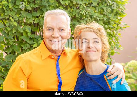 Mainz Schlagerduo Cliff und Rexonah beim Auftritt am 15.09.2024 in Mainz beim ZDF-Fernsehgarten *** Mainz Schlager duo Cliff e Rexonah in esecuzione il 15 09 2024 a Magonza presso ZDF Fernsehgarten Copyright: XEibner-Pressefoto/GerhardxWingenx EP GWR Foto Stock