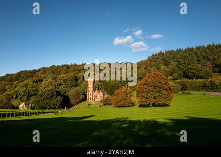 Somerset, 12 ottobre 2024: St Etheldreda's Church in West Quantoxhead, Somerset Foto Stock