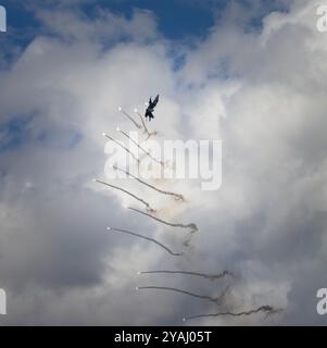 Airpower24 ,Zeltweg, Austria 7.9.2024 : spettacolare performance del Lockheed Martin F-35 Lightning II all'Air Show Airpower24 in Austria Foto Stock