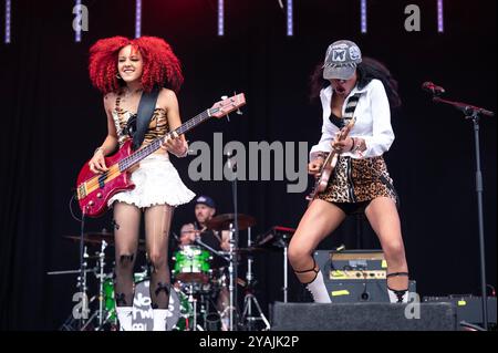 Glasgow, Regno Unito. 14 luglio 2024. Amy Love e Georgia South della band Nova Twins si esibiscono sul palco dei King Tuts al TRNSMT 2024. 2024-07-14 . Credito: G Foto Stock