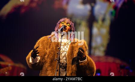 LONDRA, INGHILTERRA - 14 OTTOBRE: Lauryn Hill si esibisce dal vivo alla O2 Arena il 14 ottobre 2024 a Londra, Inghilterra. Crediti: Lounisphotography / Alamy Live News Foto Stock