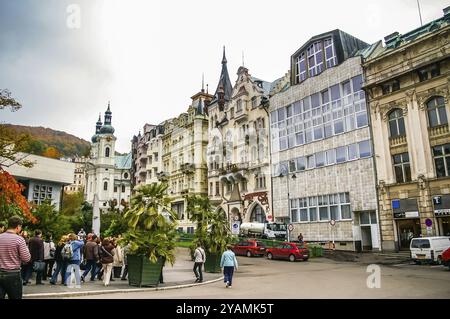 KARLOVY VARY, REPUBBLICA CECA, 08 OTTOBRE: Visualizza gli hotel l'8 ottobre 2008 a Karlovy Vary, Repubblica Ceca, Europa Foto Stock