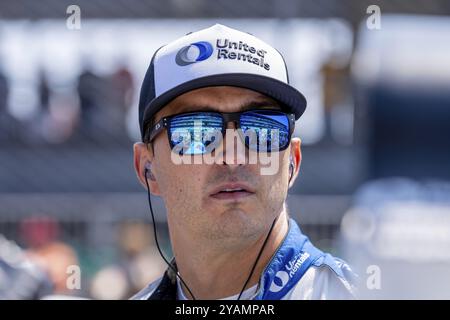 Il pilota di INDYCAR, GRAHAM RAHAL (15) di New Albany, Ohio e il suo team Rahal Letterman Lanigan Racing Honda, si preparano a qualificarsi per la 500 a di Indianapolis Foto Stock