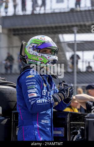 Il pilota INDYCAR, CONOR DALY (20) di Noblesville, Indiana e il suo team ed Carpenter Racing Chevrolet, si preparano a qualificarsi per l'Indianapolis 500 al Foto Stock