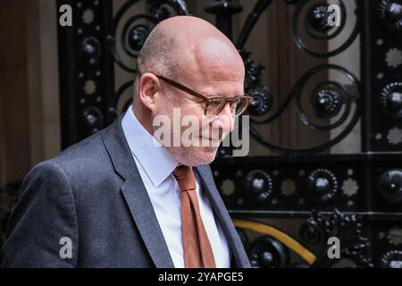 Londra, Regno Unito. 15 ottobre 2024. Richard Hermer, procuratore generale. I ministri del governo del partito laburista del Regno Unito partecipano alla riunione di gabinetto a Downing Street, che questa mattina si dice sia un gabinetto politico che può consentire ai ministri e al primo Ministro di comunicare più apertamente del solito. Crediti: Imageplotter/Alamy Live News Foto Stock