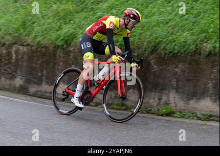 Giacomo Villa, Bingoal WB durante la Coppa Bernocchi, gara di ciclismo su strada a Legnano, Italia, 7 ottobre 2024 Foto Stock