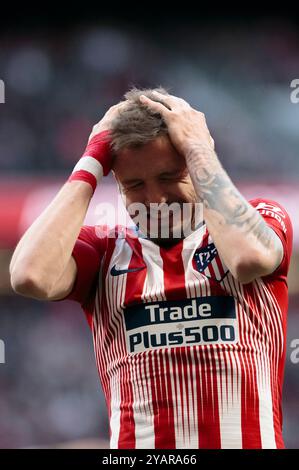 Saúl Ñíguez dell'Atletico de Madrid reagisce ad un'occasione persa durante la partita di LaLiga 2018/19 tra Atletico de Madrid e Girona , a Wanda Metr Foto Stock