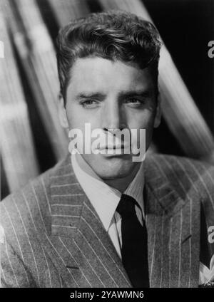 Burt Lancaster attore, Direttore, produttore américain 1913 / 1994 1950s limitato all'uso editoriale. Per ulteriori informazioni sulle restrizioni, vedere didascalia. È vietato riprodurre la fotografia al di fuori del contesto della promozione del film. Deve essere accreditato alla Film Company e/o al fotografo assegnato o autorizzato da/autorizzato sul set dalla Film Company. Limitato all'uso editoriale. Photo12 non concede diritti di pubblicità alle persone rappresentate. Credito: Photo12/7e Art/Paramount Pictures Foto Stock