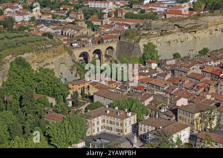 Francia, dipartimento Bouches-du-Rhône, località balneare di Saint-Chamas sulle rive dello stagno di Berre, vista aerea Foto Stock