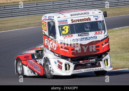 Steven Powell con IL suo UOMO TGA durante la gara del British Truck Racing Championship 2024 a Snetterton, Norfolk, Regno Unito Foto Stock