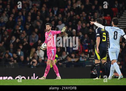 . Scozia contro Portogallo UEFA Nations League: League A, gruppo 1 15 ottobre 2024 Hampden Park, Glasgow. Scozia . Craig Gordon, portiere britannico della Scozia Foto Stock