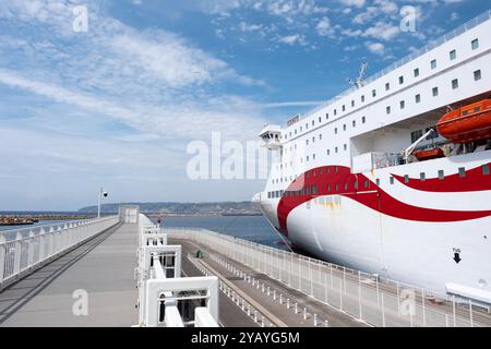 Il traghetto della linea CTN per la Tunisia al terminal dei traghetti Beausejour 3C al porto di Marsiglia, Francia Foto Stock