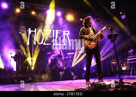 Hozier (Andrew Hozier-Byrne) si esibisce all'o2 Academy di Newcastle il 22 maggio 2015 Foto Stock