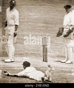 ENGLISH CRICKET - Fingleton manca Barnet a o'Reilly in Austria Foto Stock