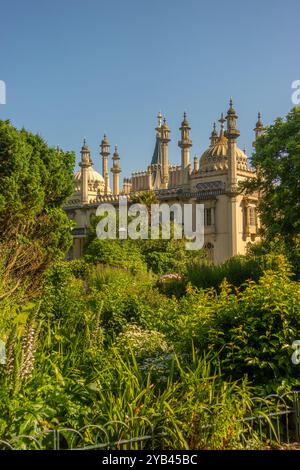 Il tetto del Brighton Pavilion in estate. Foto Stock