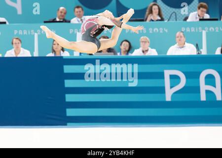 1 agosto 2024: Il giapponese Rina Kishi si esibisce nella ginnastica artistica femminile all-around durante i Giochi Olimpici di Parigi 2024 a Parigi, in Francia. Daniel Lea/CSM Foto Stock