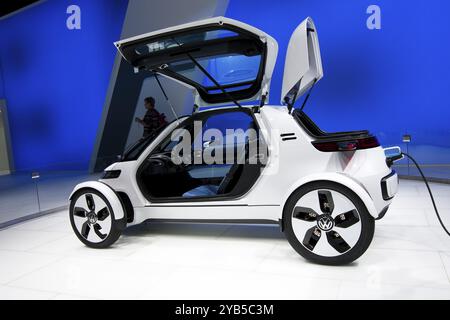 IAA Francoforte, Germania, 16 settembre 2011, Volkswagen mostra una nuova concept auto elettrica chiamata Nils, una monoposto urbana, Europa Foto Stock