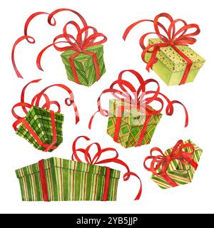 Set di confezioni regalo isolate confezionate in carta verde natalizia con nastri e fiocchi rossi. Watercolor presenta per stampe, design e decorazioni natalizie Foto Stock