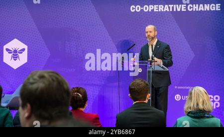 Evento di modifica della parte cooperativa. Jonathan Reynolds deputato, Segretario di Stato per le imprese e il commercio, interviene all'evento di un giorno a Manchester. Foto Stock