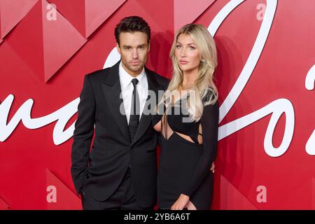 Londra, Regno Unito . 5 dicembre 2022 . Liam Payne e Kate Cassidy ritratti ai Fashion Awards 2022 svoltisi alla Royal Albert Hall. Crediti: Alan D West/Alamy Live News Foto Stock