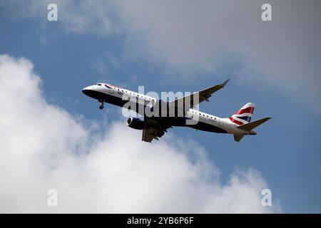 G-LCYJ, Embraer E190SR, BA CityFlyer, British Airways, Foto Stock