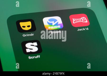 Icona dell'app Blued, Grindr, Jack'd, Scruff sullo schermo. Social network LGBT assortiti e app di incontri online Foto Stock