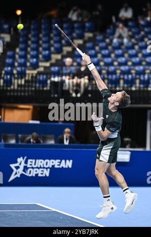 Anversa, Belgio. 17 ottobre 2024. Il ceco Jiri Lehecka è stato raffigurato in azione durante una partita di tennis nel round dei 16 della competizione singola all'ATP European Open Tennis Tournament di Anversa, giovedì 17 ottobre 2024. BELGA PHOTO TOM GOYVAERTS credito: Belga News Agency/Alamy Live News Foto Stock
