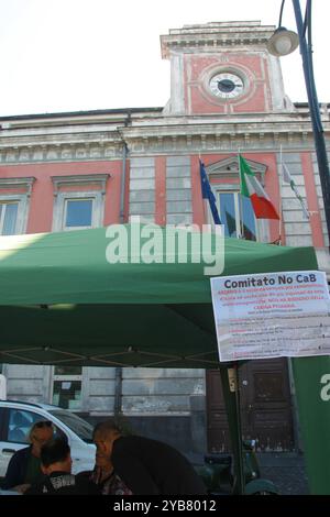 29 settembre 2024, Arzano, Campania/Napoli, Italia: Petizione dei cittadini di Arzano, in provincia di Napoli, contro la costruzione di una centrale elettrica sul territorio cittadino. (Credit Image: © Salvatore Esposito/Pacific Press via ZUMA Press Wire) SOLO PER USO EDITORIALE! Non per USO commerciale! Foto Stock