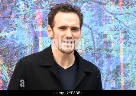 Roma, Lazio. 17 ottobre 2024. Matt Dillon partecipa a una photocall a Casa Alice il 17 ottobre 2024 a Roma, Italia Credit: massimo insabato/Alamy Live News Foto Stock