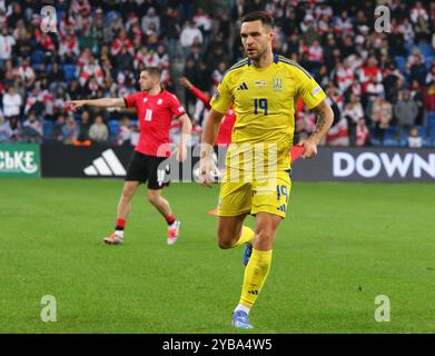 Poznan, Polonia - 11 ottobre 2024: L'Ucraina Oleksii Hutsuliak in azione durante la partita della UEFA Nations League Ucraina contro Georgia allo stadio Poznan di Poznan, Polonia Foto Stock