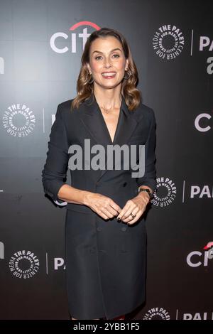 New York, Stati Uniti. 17 ottobre 2024. NEW YORK, NEW YORK - 17 OTTOBRE: Bridget Moynahan partecipa al "Blue Bloods" durante il PaleyFest 2024 al Paley Museum il 17 ottobre 2024 a New York. Crediti: Ron Adar/Alamy Live News Foto Stock