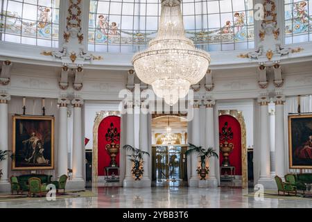 Il famoso Salon Royal dell'Hotel Negresco Foto Stock