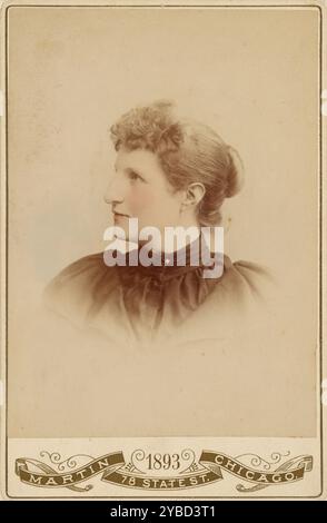 Donna non identificata, di profilo a sinistra, 1893. Foto Stock