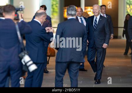 JOE BIDEN incontra il primo ministro britannico KEIR STARMER, il presidente francese EMMANUEL MACRON e il cancelliere tedesco OLAF SCHOLZ al QUAD Meeting di Germania, Regno Unito, Francia e Stati Uniti. Foto Stock