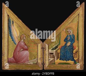 L'Annunciazione, circa 1340-1345. Questi pannelli una volta formavano i pinnacoli delle ali di una pala d'altare portatile ormai smembrata. Un pannello centrale a due livelli originariamente raffigurava la Madonna con il bambino sotto una Crocifissione. I pannelli laterali a tre livelli presentavano coppie di santi in piedi. Inginocchiato, l'Arcangelo Gabriele saluta la Vergine al momento dell'incarnazione di Cristo. Sotto forma di colomba, lo Spirito Santo scende, volando vicino al volto della Vergine. Foto Stock