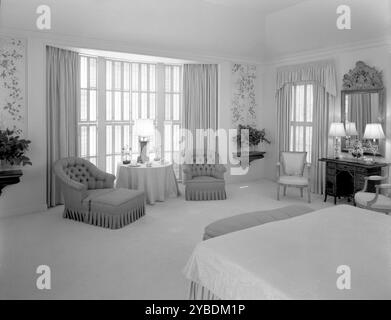 Dr. E Mrs. Leon Levy, residenza al 1409 S. Ocean Blvd., Palm Beach, 1959. Foto Stock