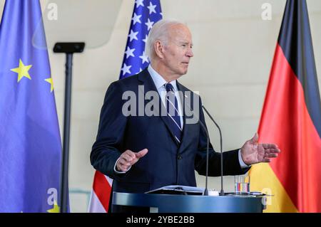 Joe Biden beim Pressestatement nach dem bilateralen Gespräch des amerikanischen Präsidenten mit dem Bundeskanzler im Bundeskanzleramt. Berlino, 18.10.2024 Foto Stock