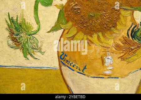 Dettaglio, Girasoli, 1888, Vincent Van Gogh (1853-1890), Poets & Lovers Exhibition, National Gallery, Londra, Regno Unito. Foto Stock