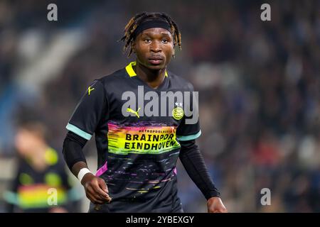 Doetinchem, Paesi Bassi. 18 ottobre 2024. DOETINCHEM, Stadium Vijverberg, 18-10-2024, stagione 2024/2025, olandese Keuken Kampioen Divisie durante la partita De Graafschap - Jong PSV PSV giocatore Joel Ndala crediti: Pro shots/Alamy Live News Foto Stock