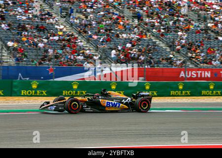 Austin, Stati Uniti. 18 ottobre 2024. Esteban Ocon della Francia alla guida del (31) BWT Alpine F1 Team A524 Renault, durante la Formula 1 Pirelli United States Grand Prix 2024. Crediti: Alessio Morgese/Alessio Morgese/Emage/Alamy live news Foto Stock