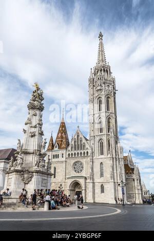 Budapest, Ungheria, 12 agosto 2017: Chiesa di Mattia. Si tratta di una chiesa cattolica romana situata di fronte al Bastione dei pescatori, nel cuore di Buda Foto Stock